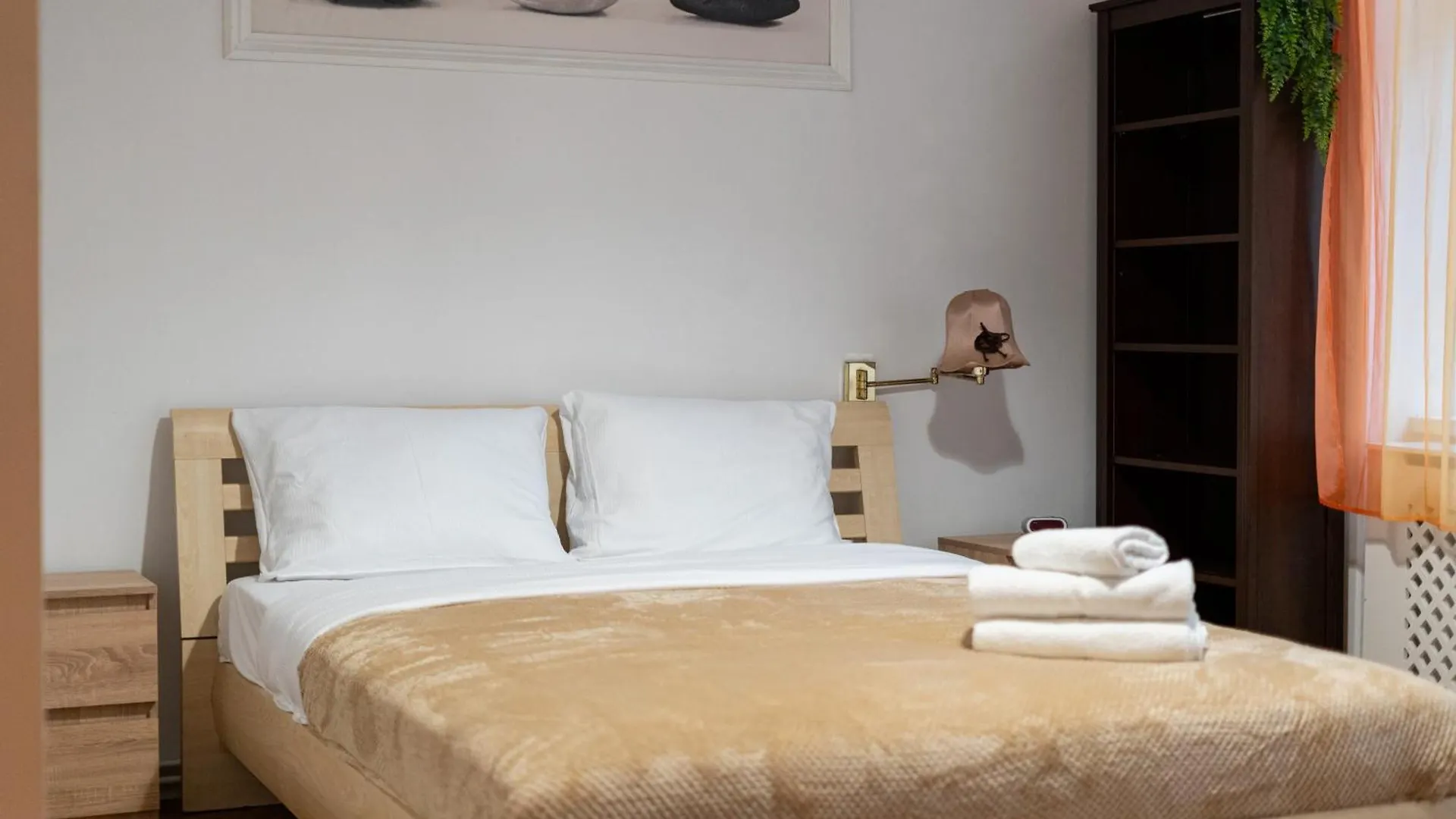 Park Strzelecki Spacious Apartment Krakow