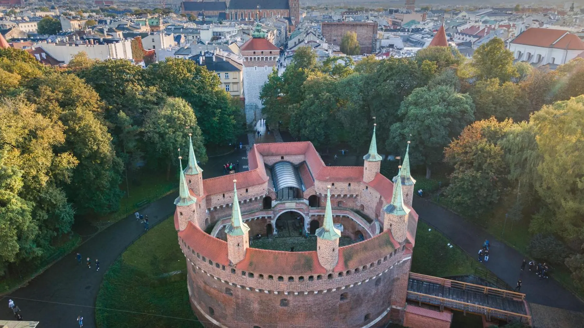 Park Strzelecki Spacious Apartment Krakow